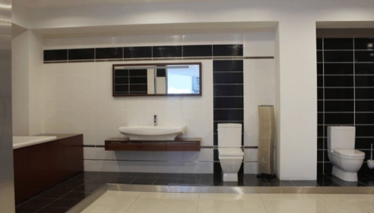 How Much Does it Cost to Reglaze a Bathroom?